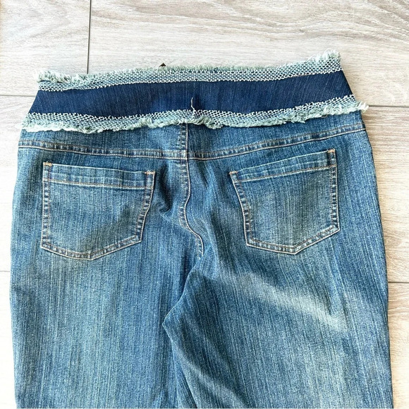 Vintage Chagall Embroidery Embellished Bootcut Jeans - Picture 11 of 11